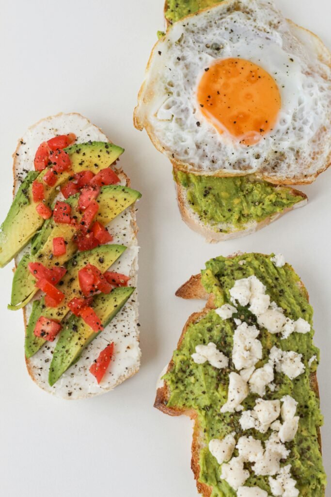 Healthy Snacks to Eat with Coffee for Better Mornings