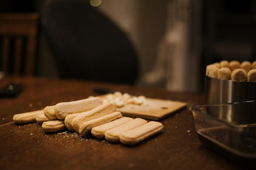 What to Eat with Coffee for Perfect Pairings and Simple Snacks