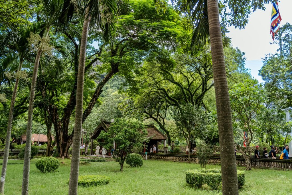 Elevate mornings with custom coffee mugs